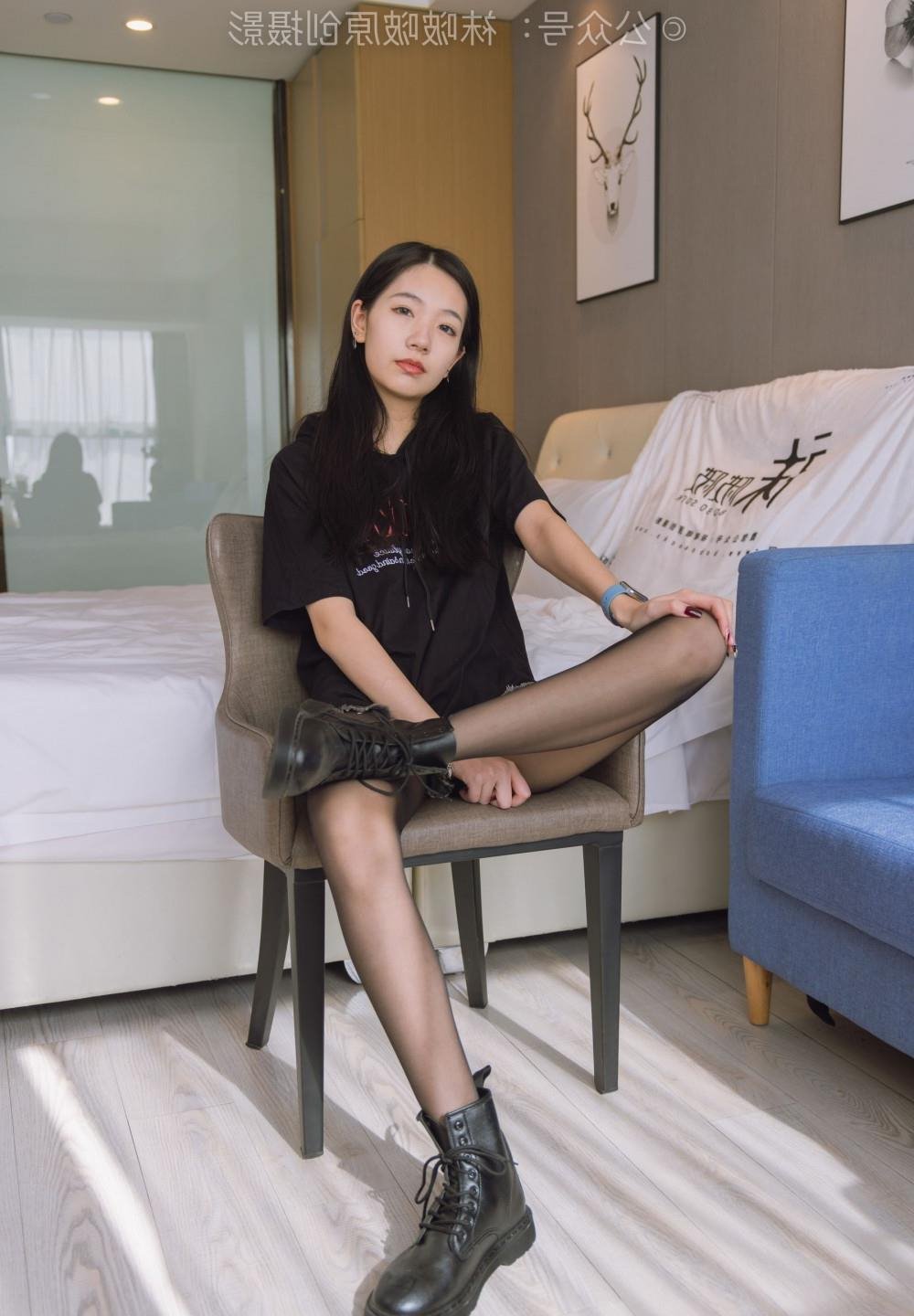 �������� �첥