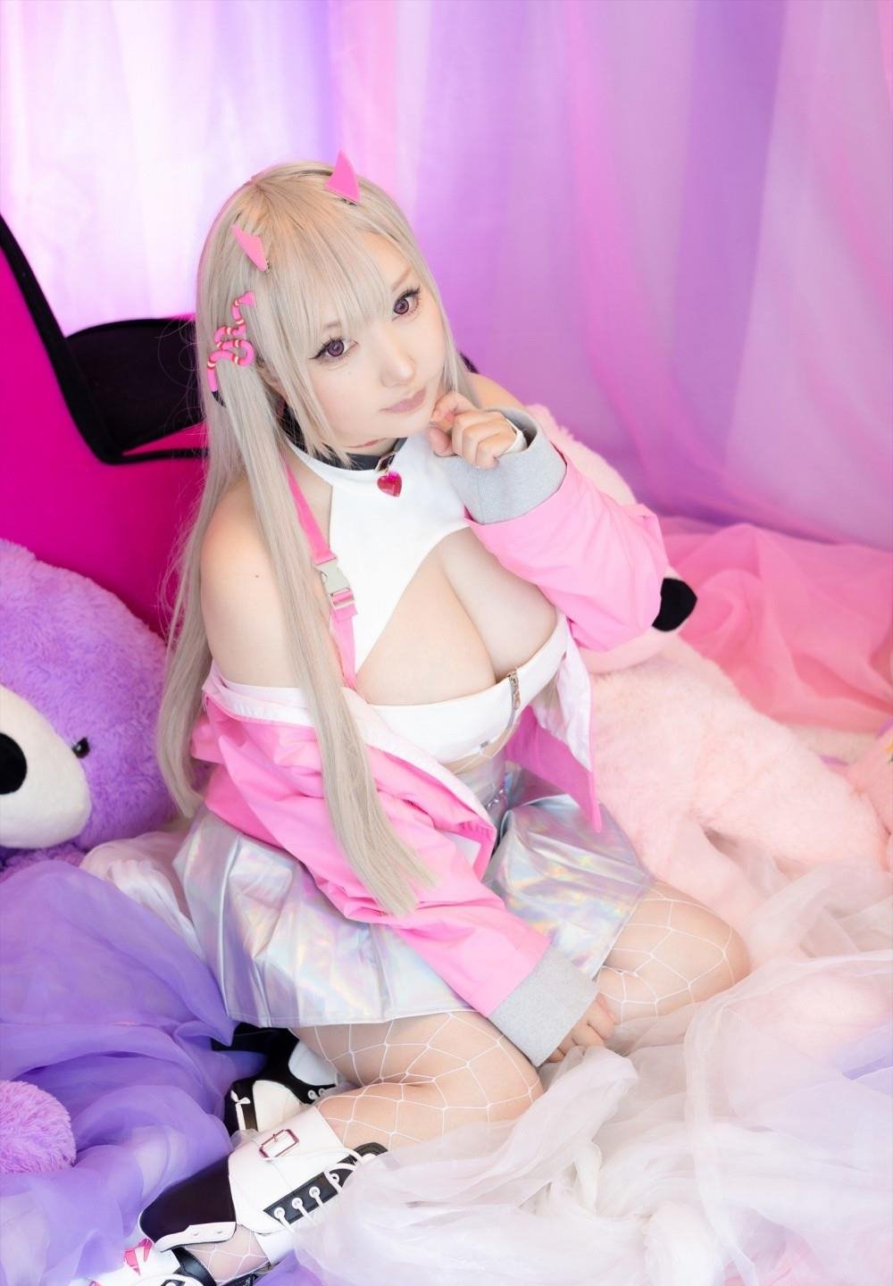 Ů����еĽ�������