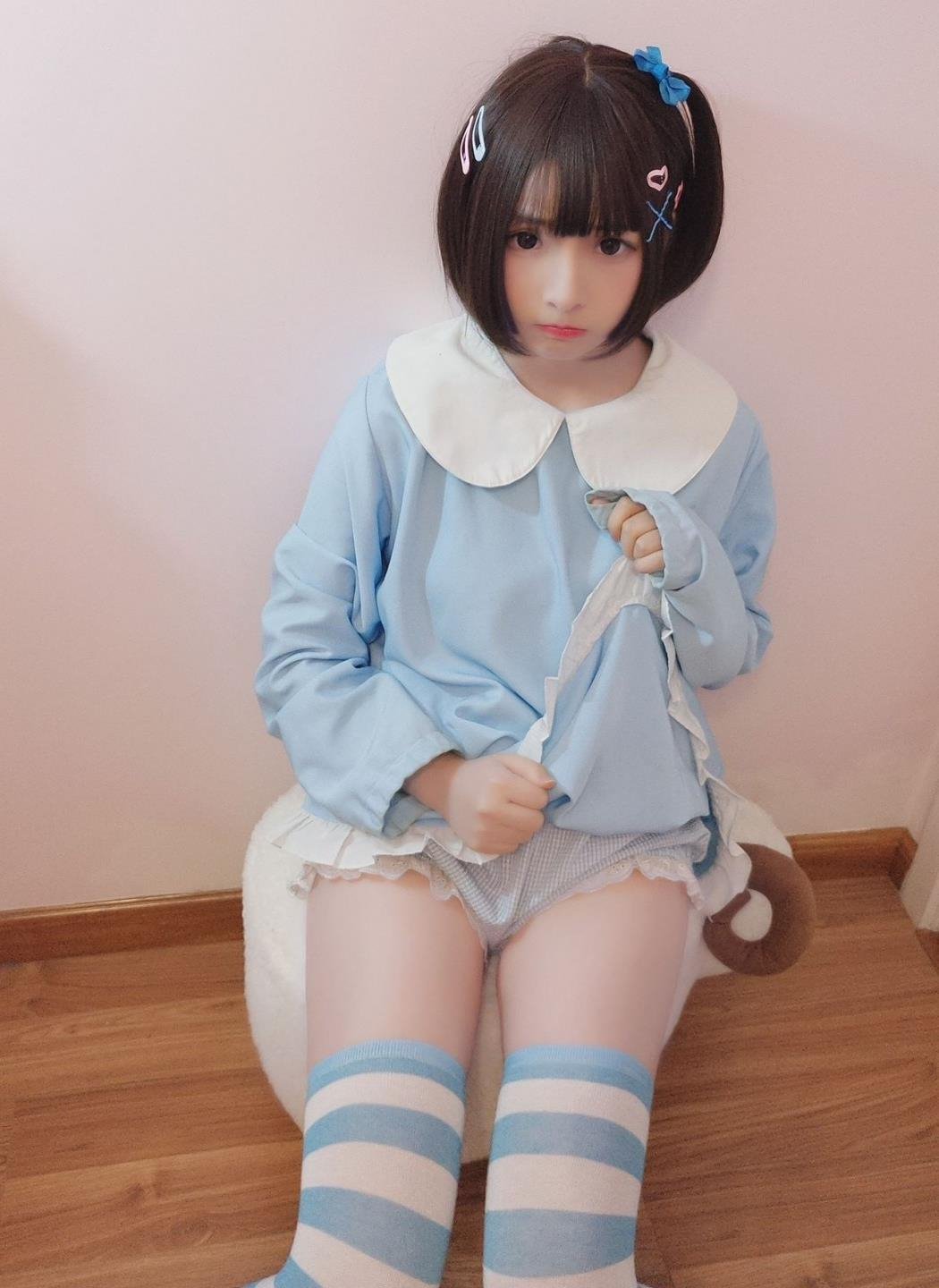 YSL�ں�ˮ����ɫ��60601