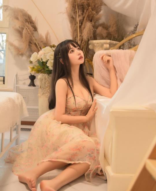 լ��Ů�����庭