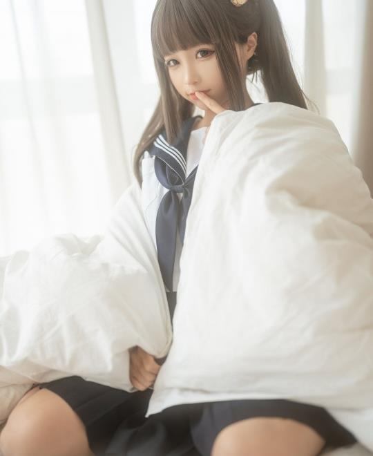 ��Ů�����ϴ�